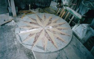 Μαρμάρνο διακοσμητικό σχέδιο για δάπεδο