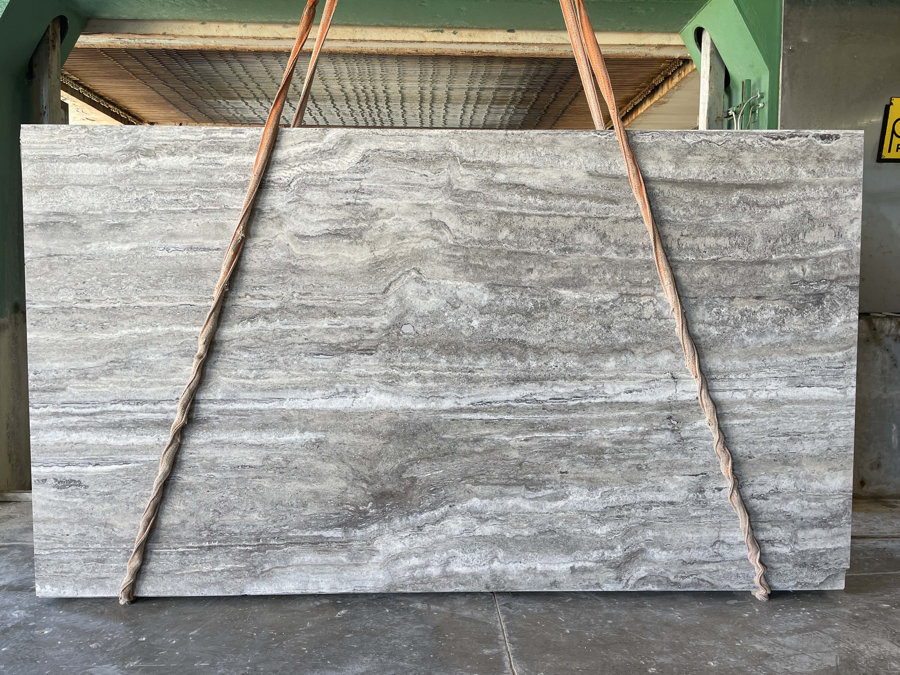 silvertravertine